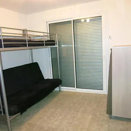 Studio A Saint Raphael Avec Terrasse Amenagee Et Wifi A 100 M De La Plage * Saint-Raphaël